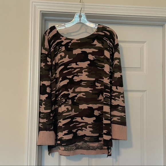 Sanctuary Sweaters - Sanctuary Camo Sweater